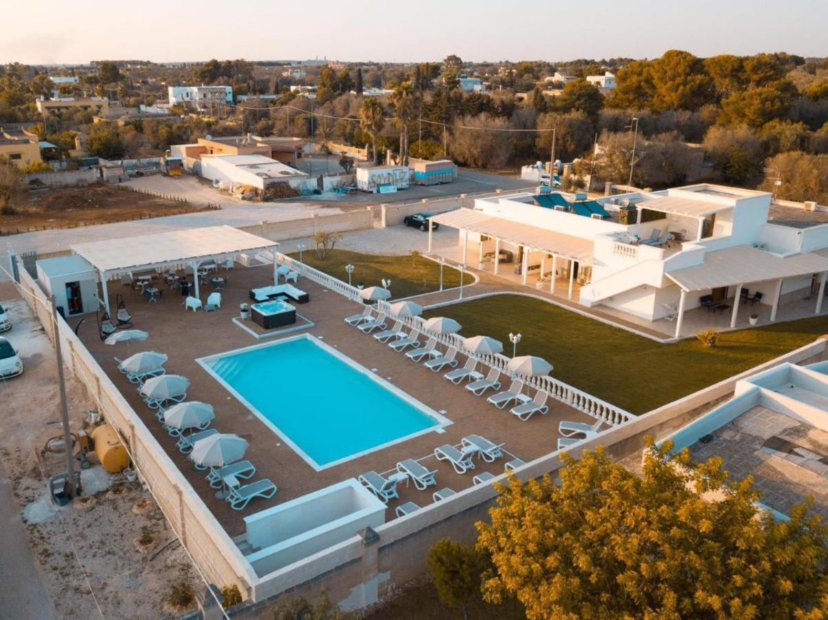 La Palazzina Bed & Breakfast Порто-Чезарео Экстерьер фото