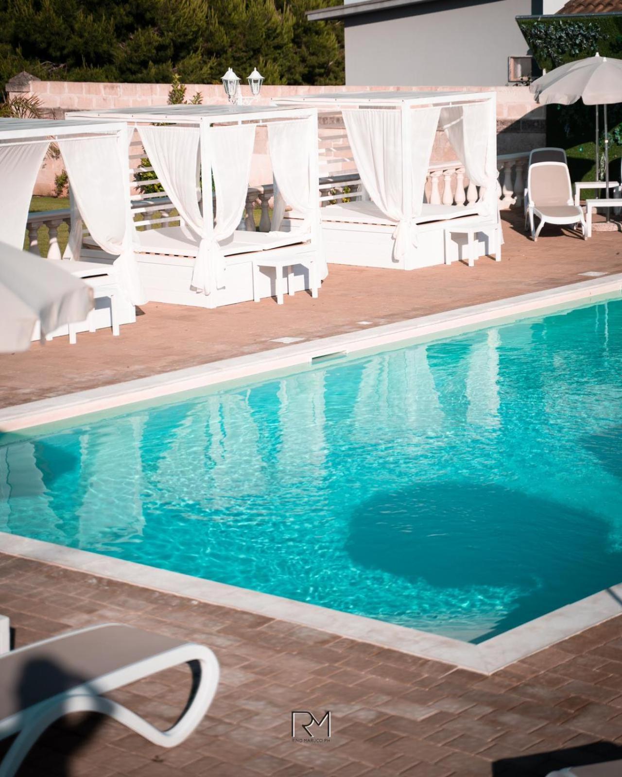 La Palazzina Bed & Breakfast Порто-Чезарео Экстерьер фото
