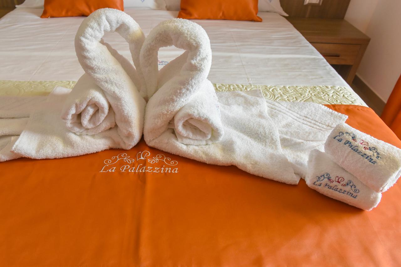 La Palazzina Bed & Breakfast Порто-Чезарео Экстерьер фото