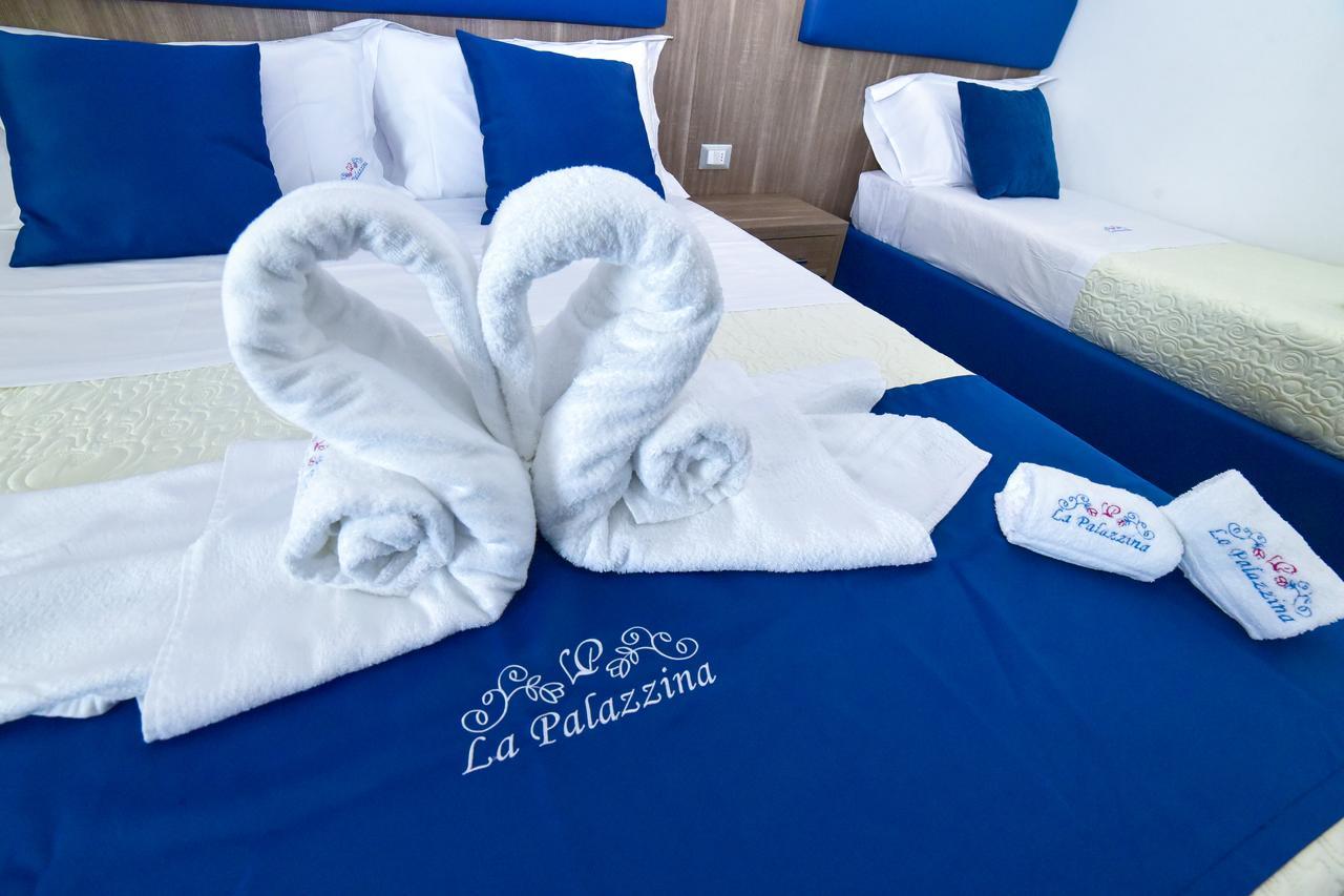 La Palazzina Bed & Breakfast Порто-Чезарео Экстерьер фото